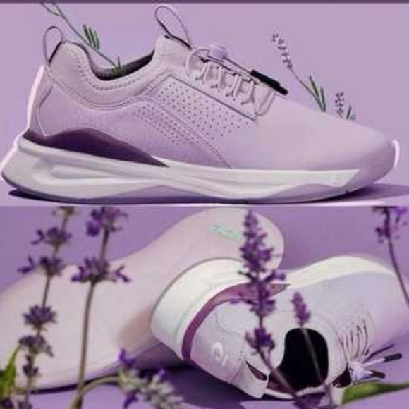 Clove Shoes - Clove Nursing Shoes | Clove Women’s Classic Shoe | Lavender Nurse Shoe | NWOB